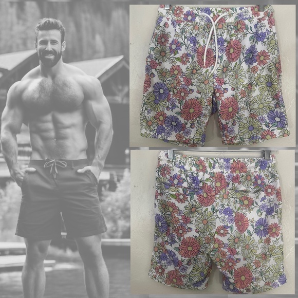 Barney Cools Swim Trunks Small Gently worn 100% nylon 28-36" waist 7" inseam - Picture 1 of 5